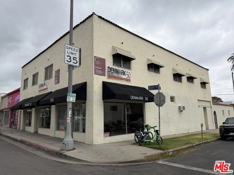 7974 Melrose Ave