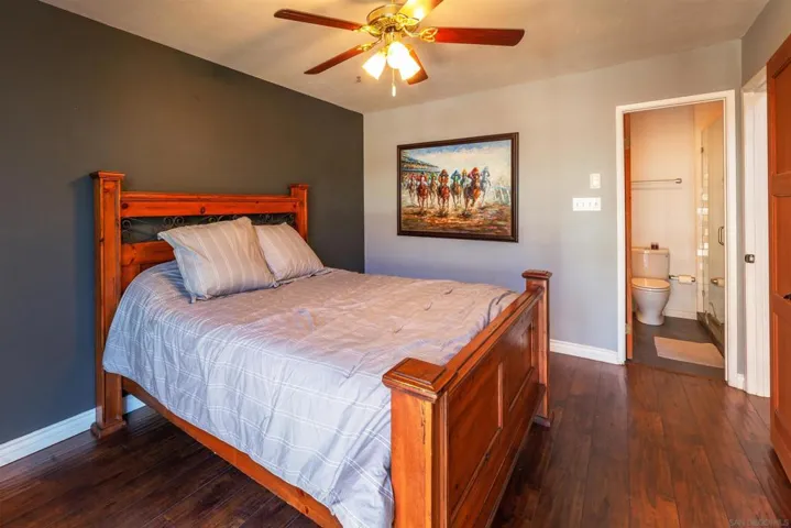 325 S Sierra 36, Solana Beach, California 92075
