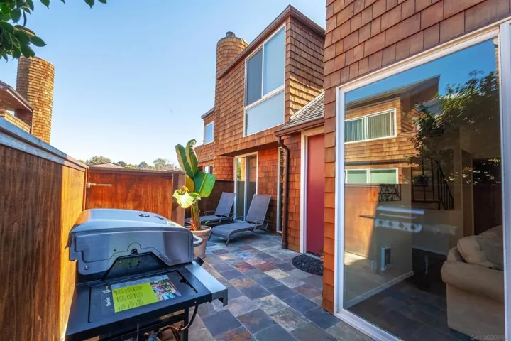 325 S Sierra 36, Solana Beach, California 92075