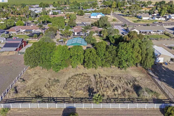 23110 Los Ranchos Dr, Tracy, California 95304