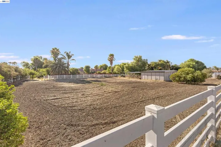 23110 Los Ranchos Dr, Tracy, California 95304