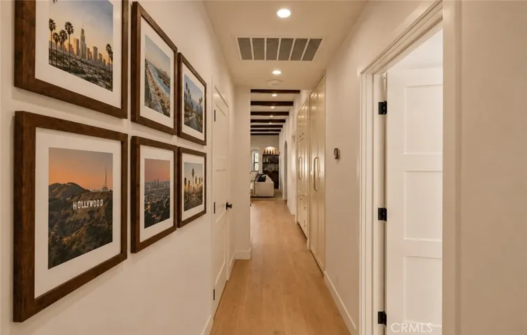 4247 7th Avenue, Los Angeles, California 90008