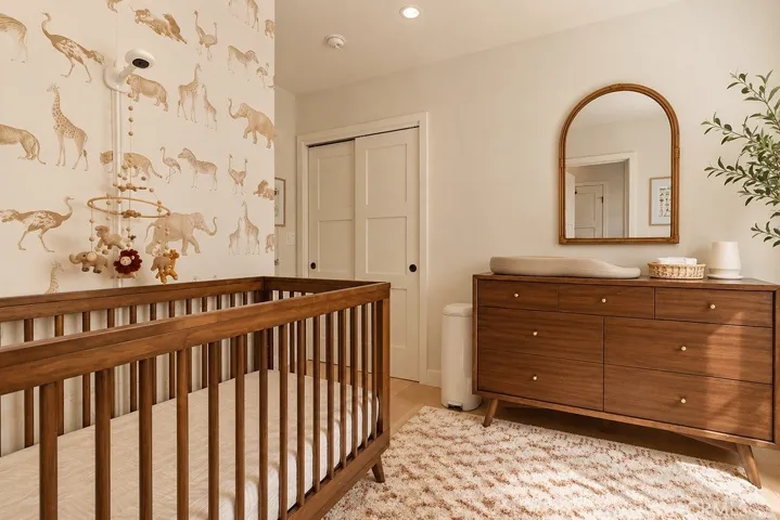 4247 7th Avenue, Los Angeles, California 90008