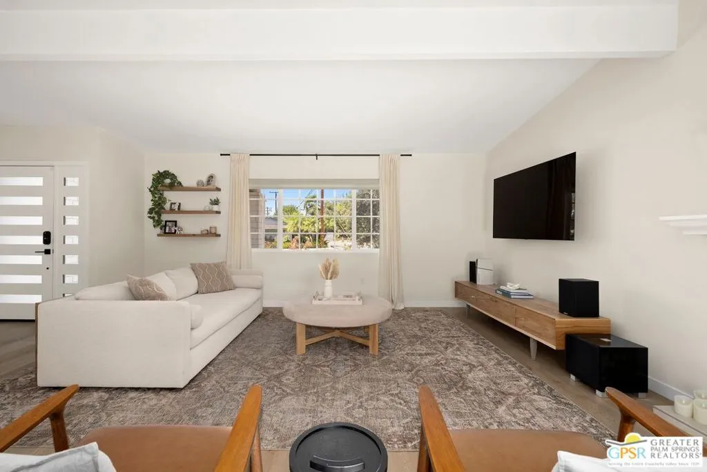 1686 Longwood Avenue, Claremont, California 91711 — photo 5