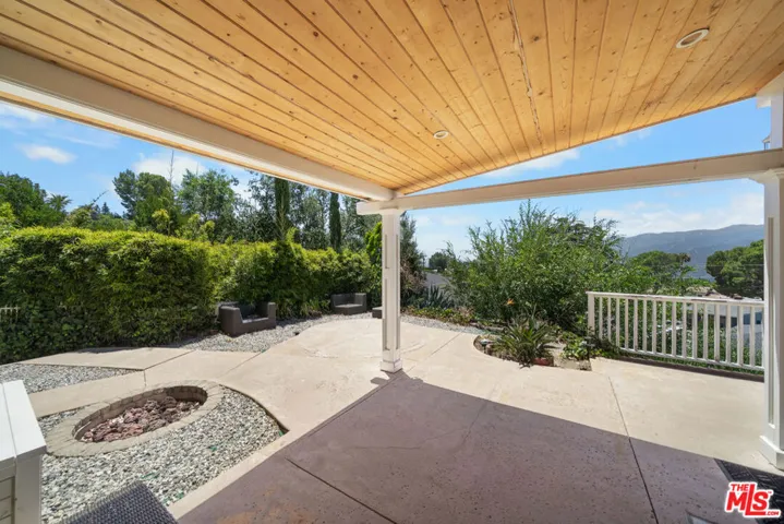 3114 Henrietta Avenue, La Crescenta, California 91214