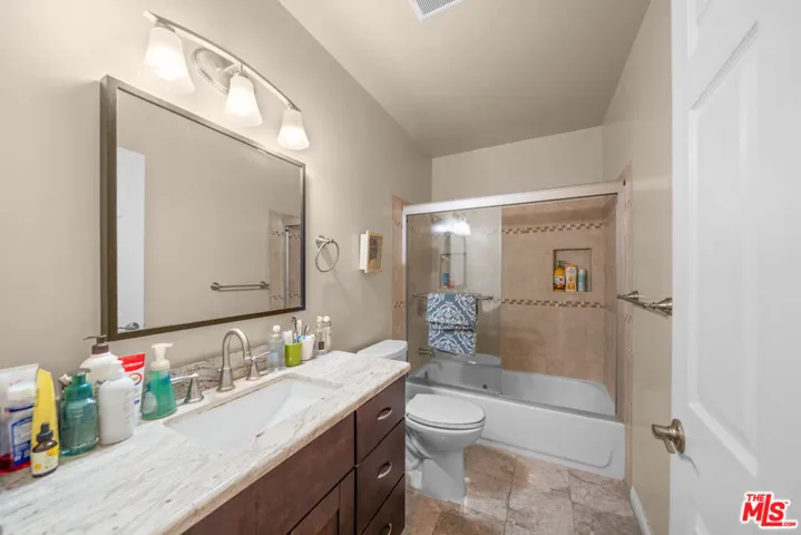 3114 Henrietta Avenue, La Crescenta, California 91214