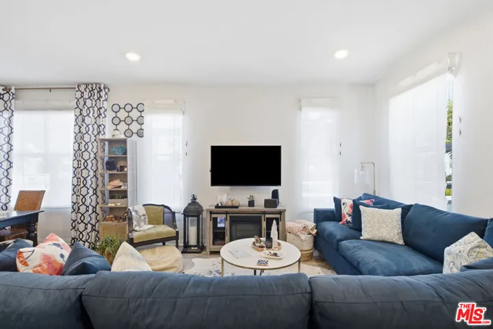348 Dominguez Street, Camarillo, California 93010