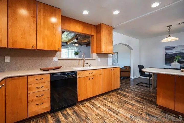 5237 Diane Avenue, San Diego, California 92117