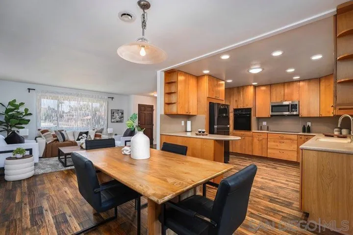5237 Diane Avenue, San Diego, California 92117