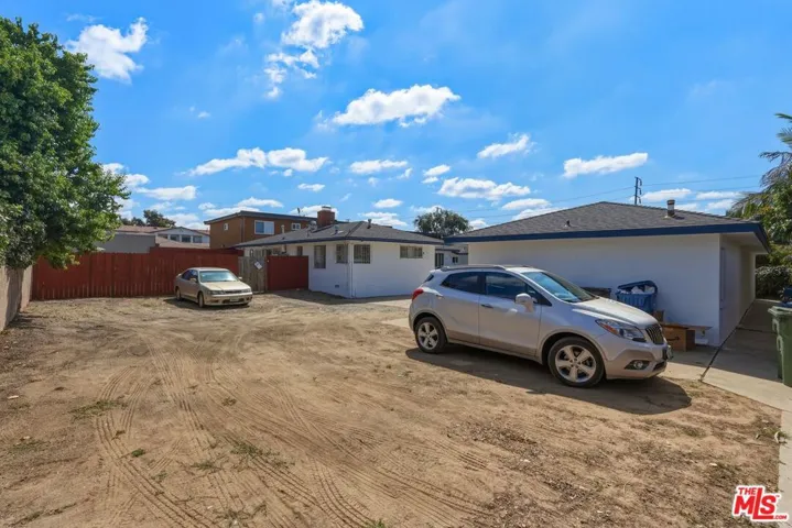 313 E Hazel Street, Inglewood, California 90302