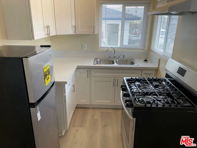 313 E Hazel Street, Inglewood, California 90302