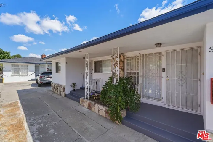 313 E Hazel Street, Inglewood, California 90302