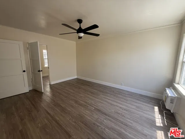 2417 W Vernon Avenue, Los Angeles, California 90008