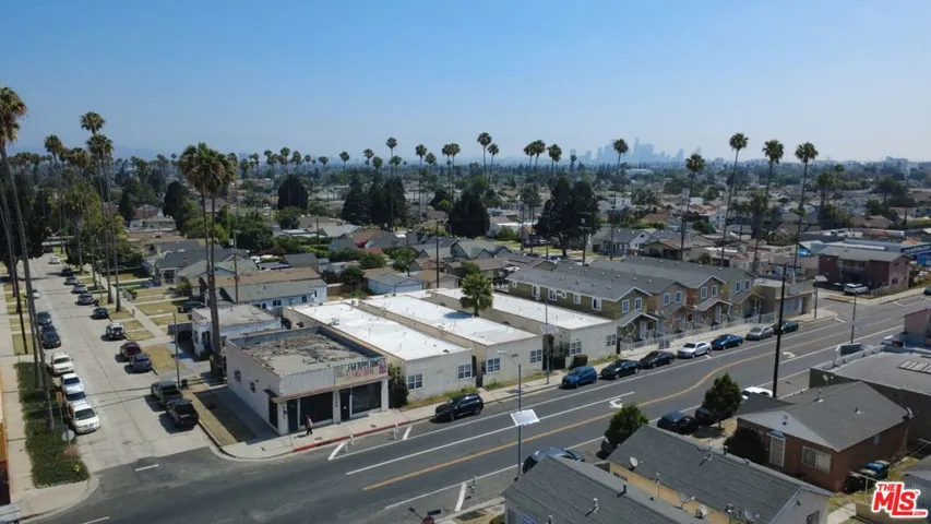 2417 W Vernon Avenue, Los Angeles, California 90008