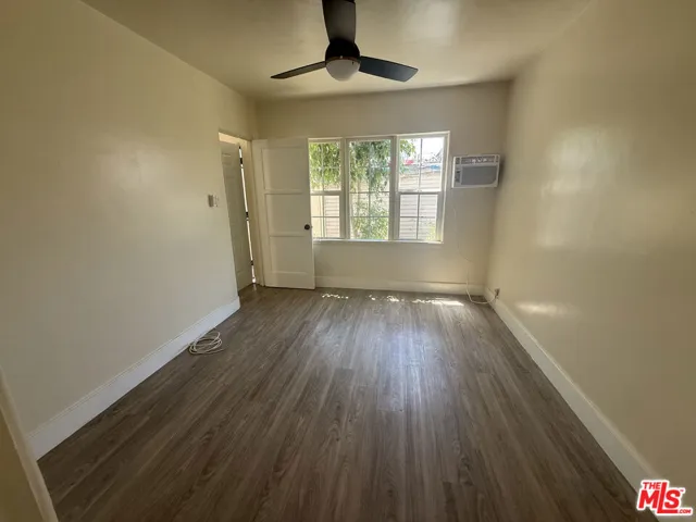 2417 W Vernon Avenue, Los Angeles, California 90008