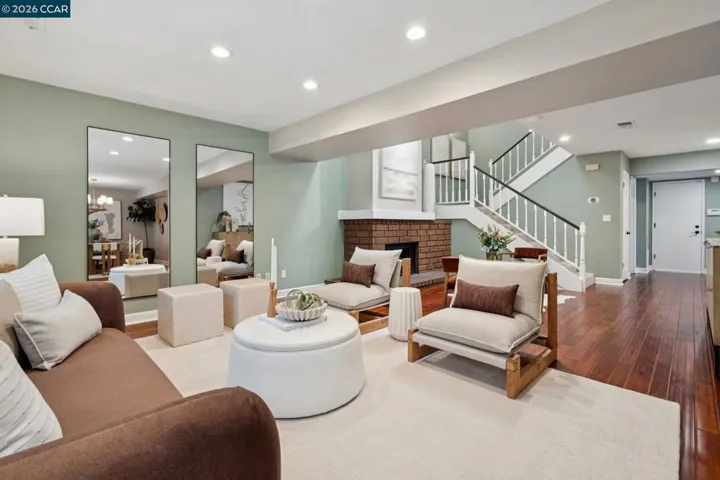1560 Pyrenees Pl, Walnut Creek, California 94598