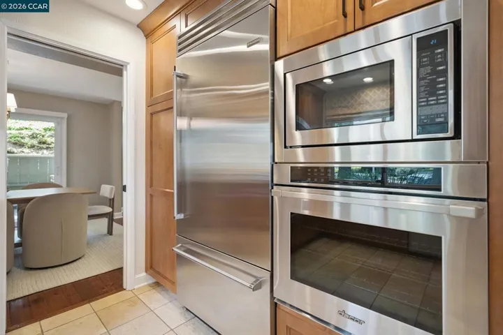 1560 Pyrenees Pl, Walnut Creek, California 94598