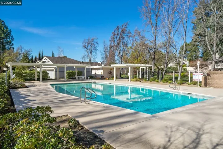 1560 Pyrenees Pl, Walnut Creek, California 94598