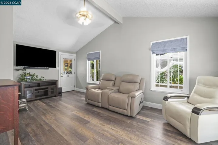 2124 Impala Ct, Pittsburg, California 94565