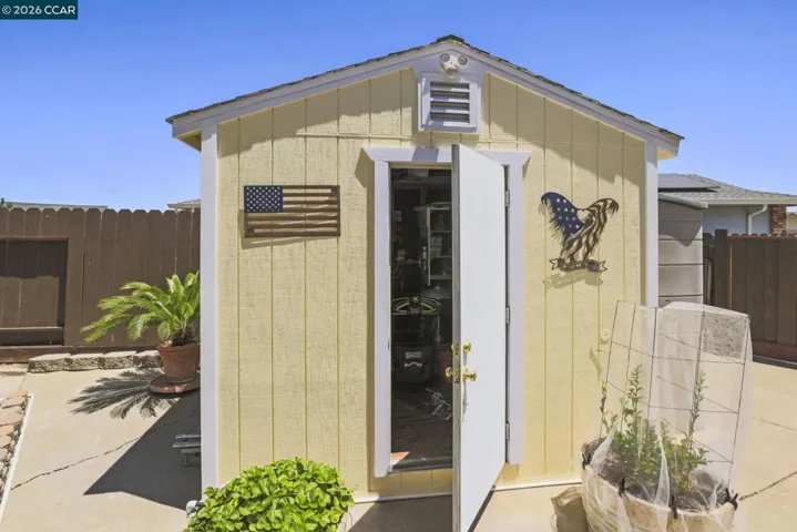 2124 Impala Ct, Pittsburg, California 94565