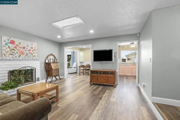 2124 Impala Ct, Pittsburg, California 94565