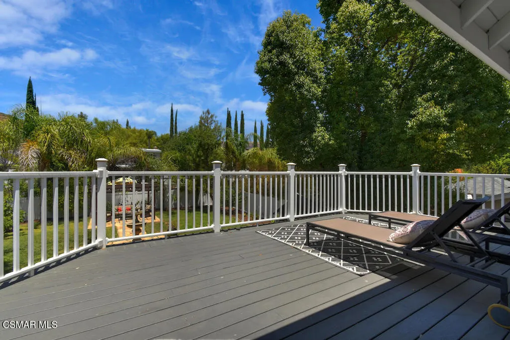 Primary balcony