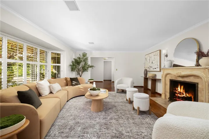 340 Arbolada Drive, Arcadia, California 91006