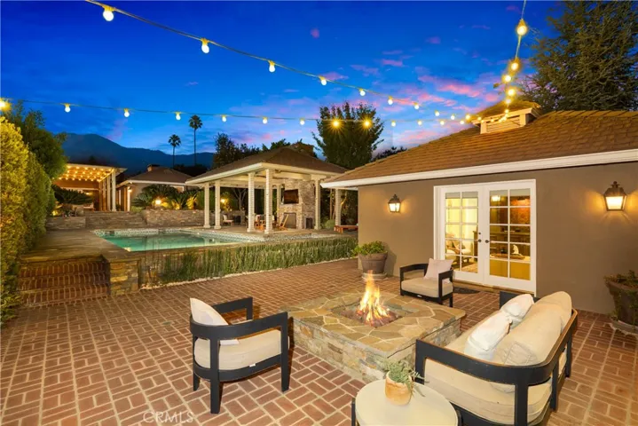 340 Arbolada Drive, Arcadia, California 91006