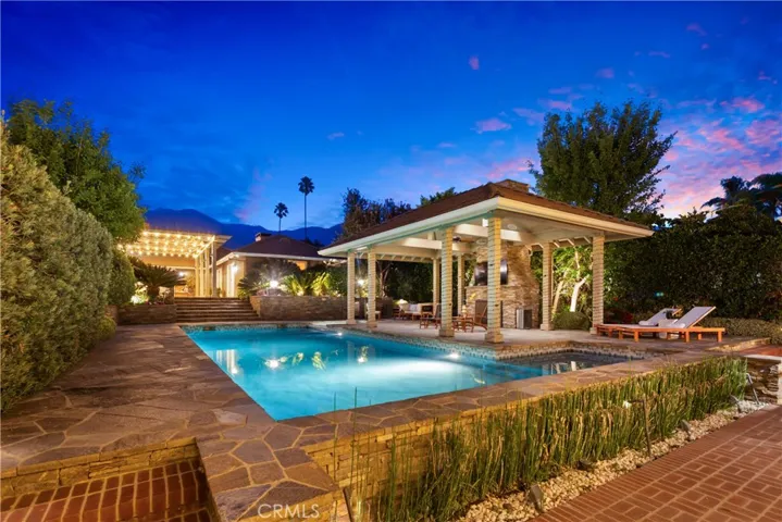 340 Arbolada Drive, Arcadia, California 91006