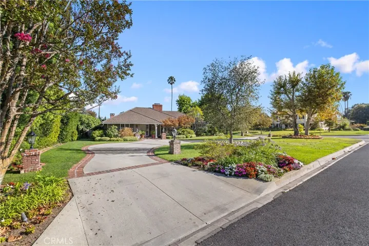 340 Arbolada Drive, Arcadia, California 91006