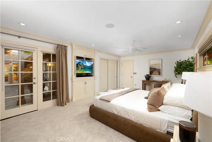 340 Arbolada Drive, Arcadia, California 91006