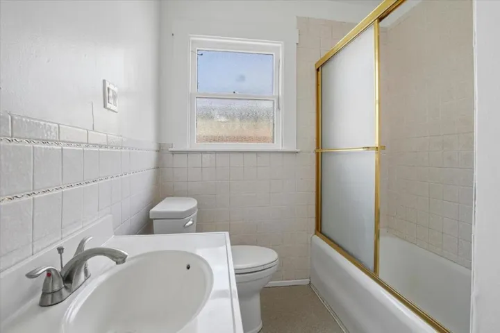 353 West Court, San Jose, California 95116