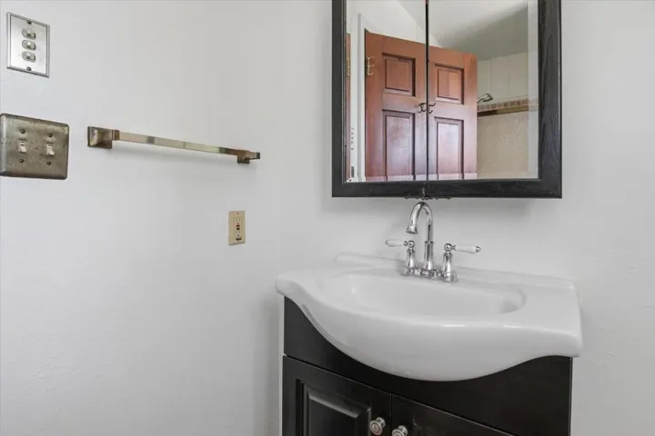353 West Court, San Jose, California 95116