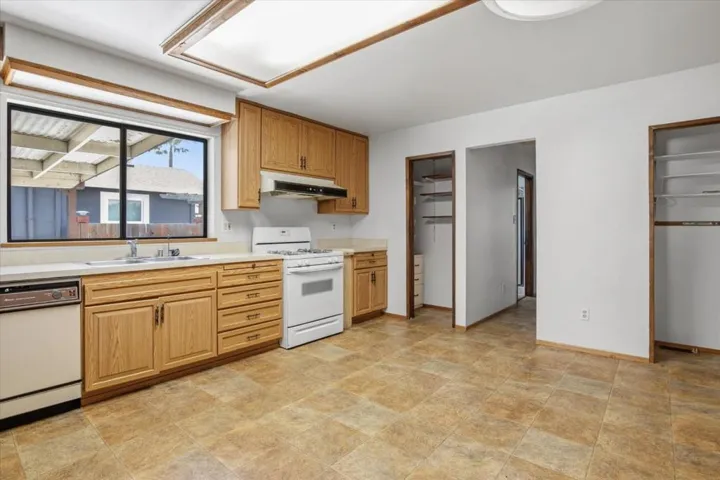 353 West Court, San Jose, California 95116