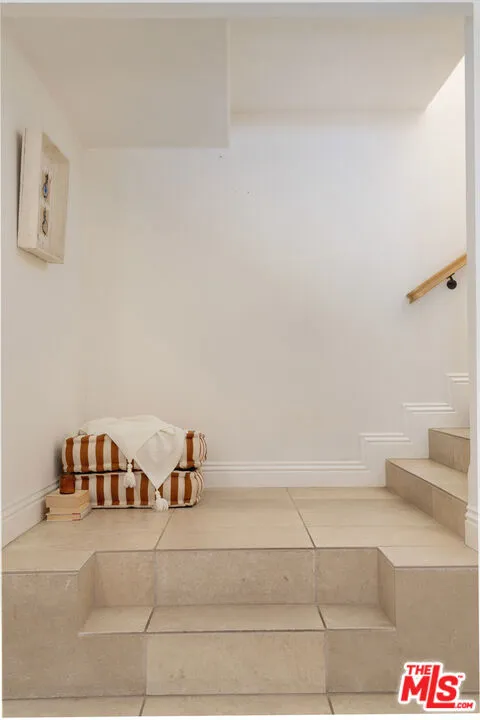 gallery-image 5