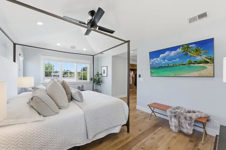 1963 Eucalyptus Avenue, San Carlos, California 94070