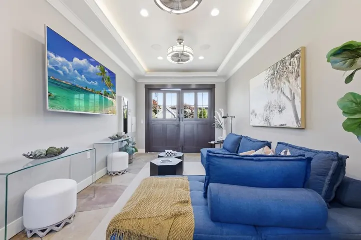 1963 Eucalyptus Avenue, San Carlos, California 94070