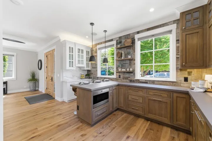 1963 Eucalyptus Avenue, San Carlos, California 94070