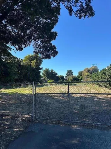 717 Donohoe Street, East Palo Alto, California 94303