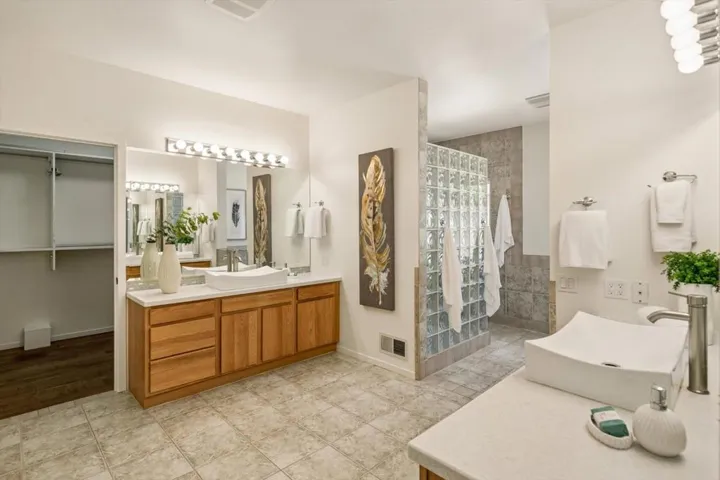 14521 Pescadero, La Honda, California 94020