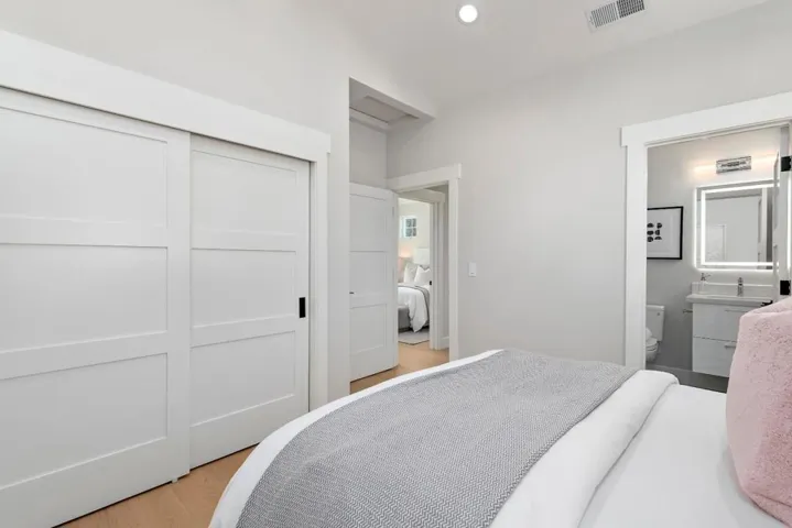 703 Partridge Avenue, Menlo Park, California 94025