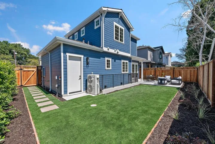 703 Partridge Avenue, Menlo Park, California 94025