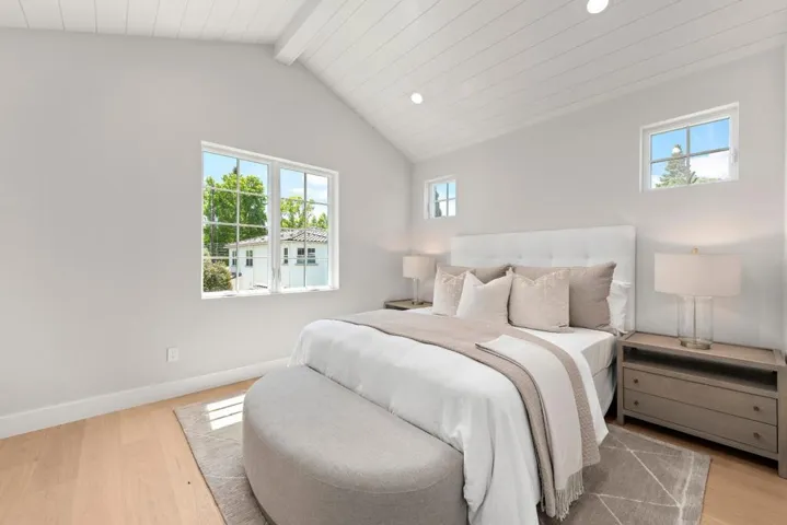 703 Partridge Avenue, Menlo Park, California 94025