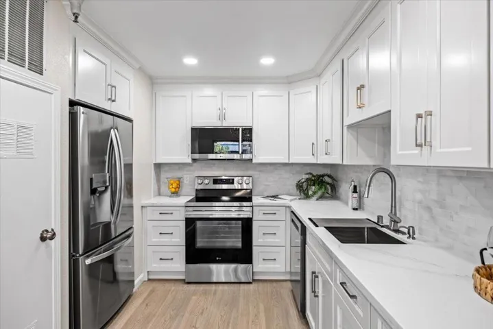 473 Cork Harbour Circle F, Redwood City, California 94065