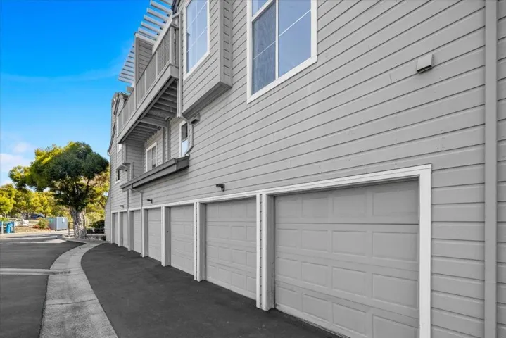 473 Cork Harbour Circle F, Redwood City, California 94065