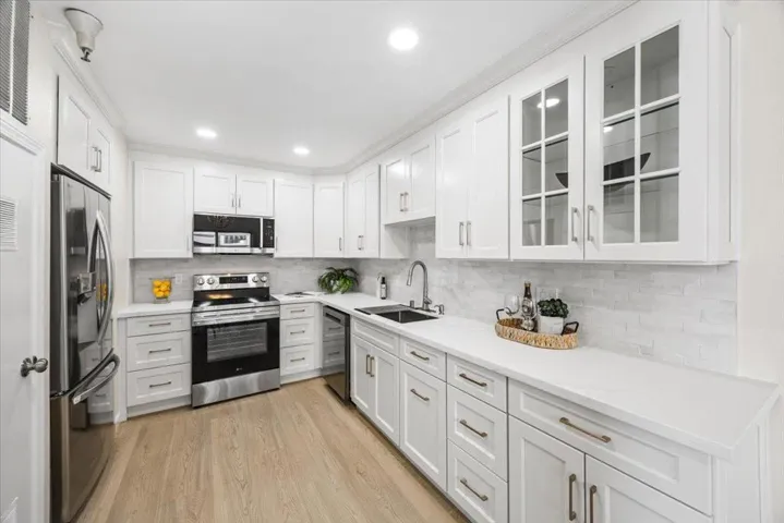 473 Cork Harbour Circle F, Redwood City, California 94065