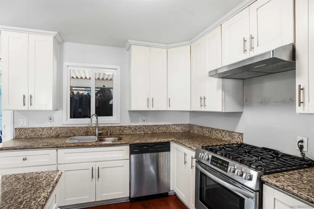 152 E Oxford Street, Chula Vista, California 91911 — photo 5