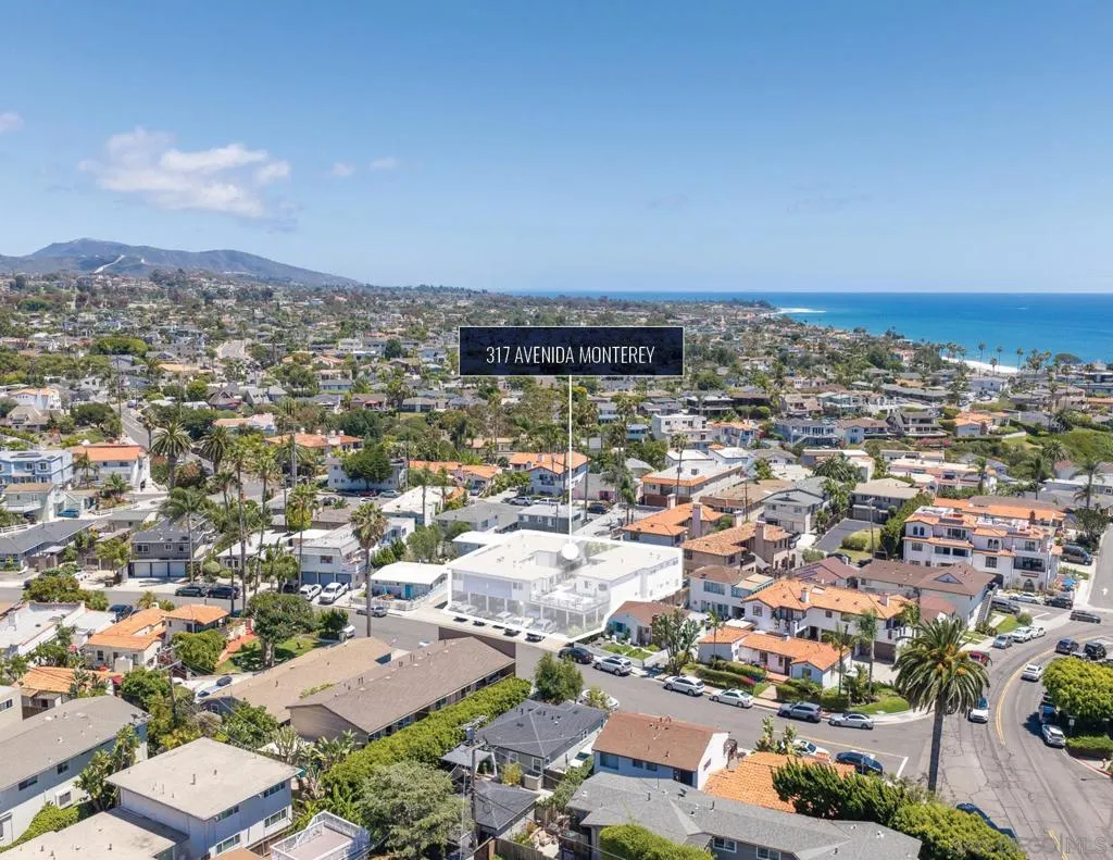 317 Avenida Monterey
