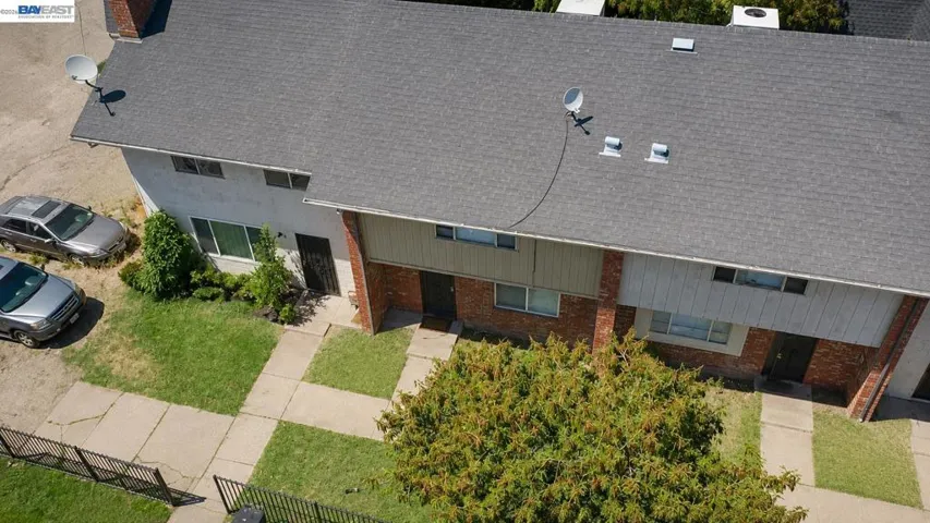 8621 Santa Paula Way, Stockton, California 95210