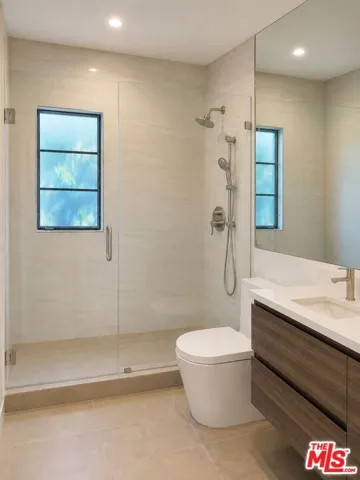 502 Strand Street, Santa Monica, California 90405